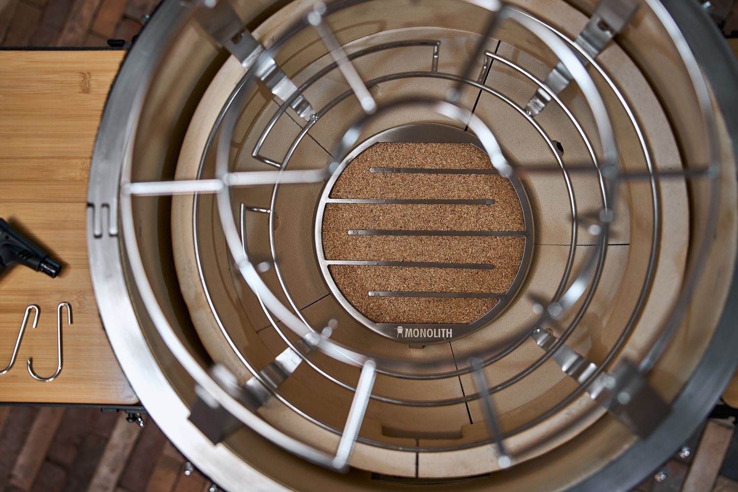 Monolith Grill ONE.66 - inkl. Smoke Set – Bild 11